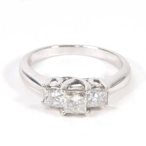 ZEI 18K White Gold 3-Stone Diamond Engagement Ring IGI Cert